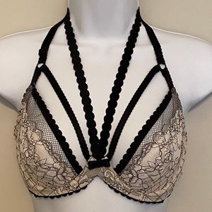 Victoria’s Secret Bra 34D